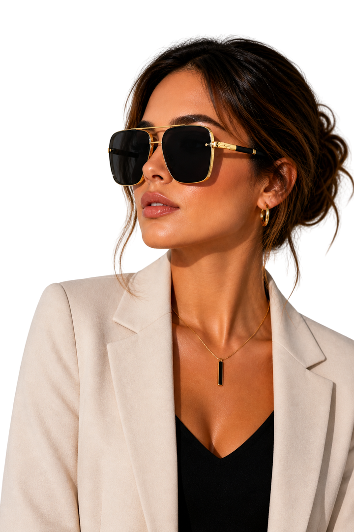 Women's Retro Aviator Sunglasses with Gold Frame and Gradient Lens | Polarized