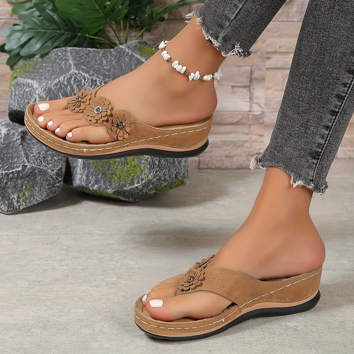 Women's Boho Floral Detail Thong Slip On Sandals | Orthopedic