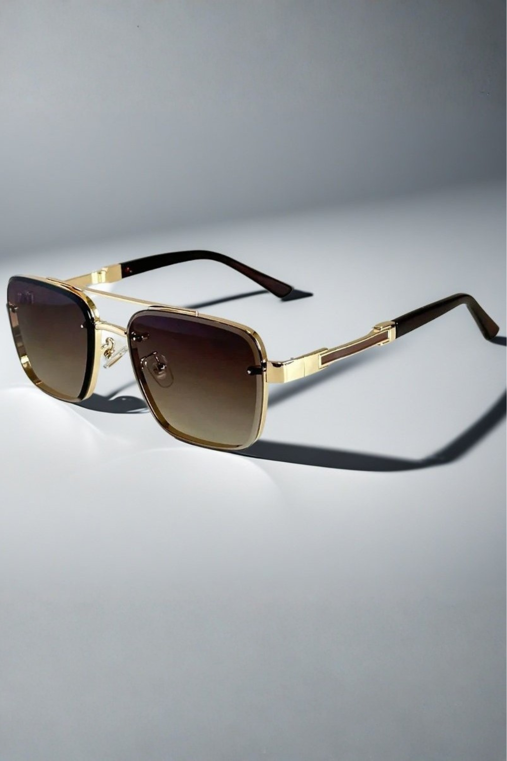 Men's Aviator Square Sunglasses with Gold Metal Frame and Gradient Lens | Polarized