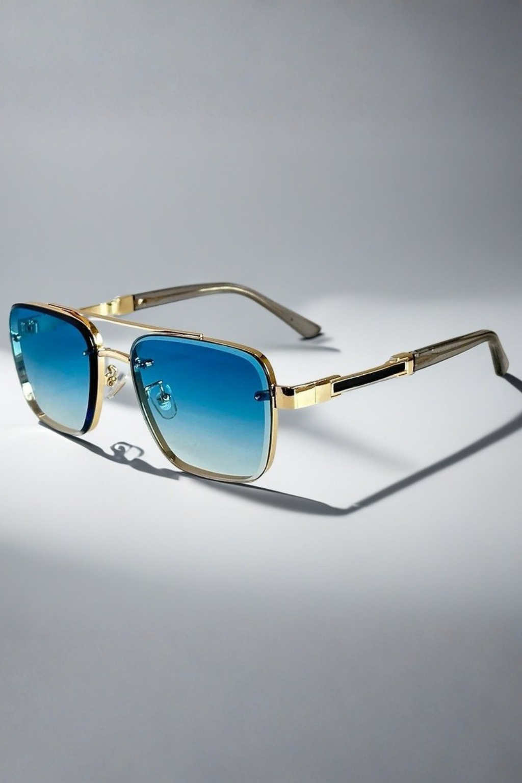 Men's Aviator Square Sunglasses with Gold Metal Frame and Gradient Lens | Polarized