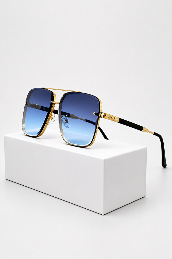 Women's Retro Aviator Sunglasses with Gold Frame and Gradient Lens | Polarized