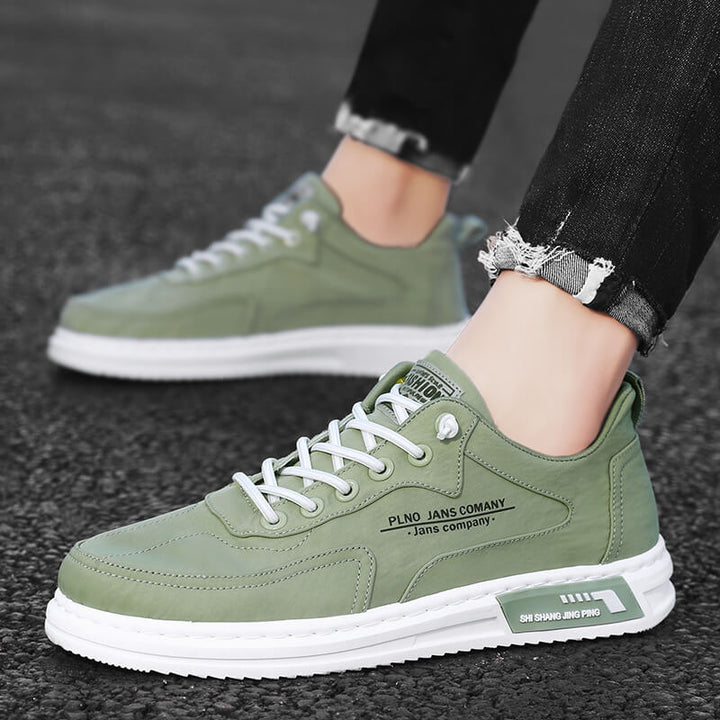 Men's Classic Flat Sole Lace-Up Sneakers | Orthopedic