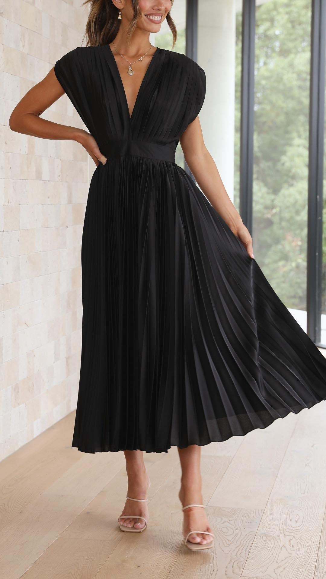 Women's Elegant Pleated V-Neck Dress | Midi