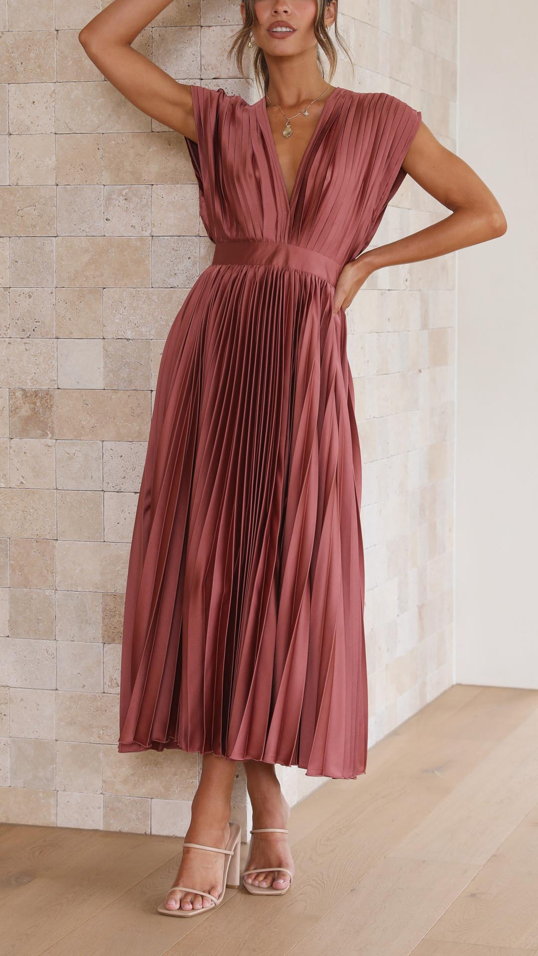 Women's Elegant Pleated V-Neck Dress | Midi