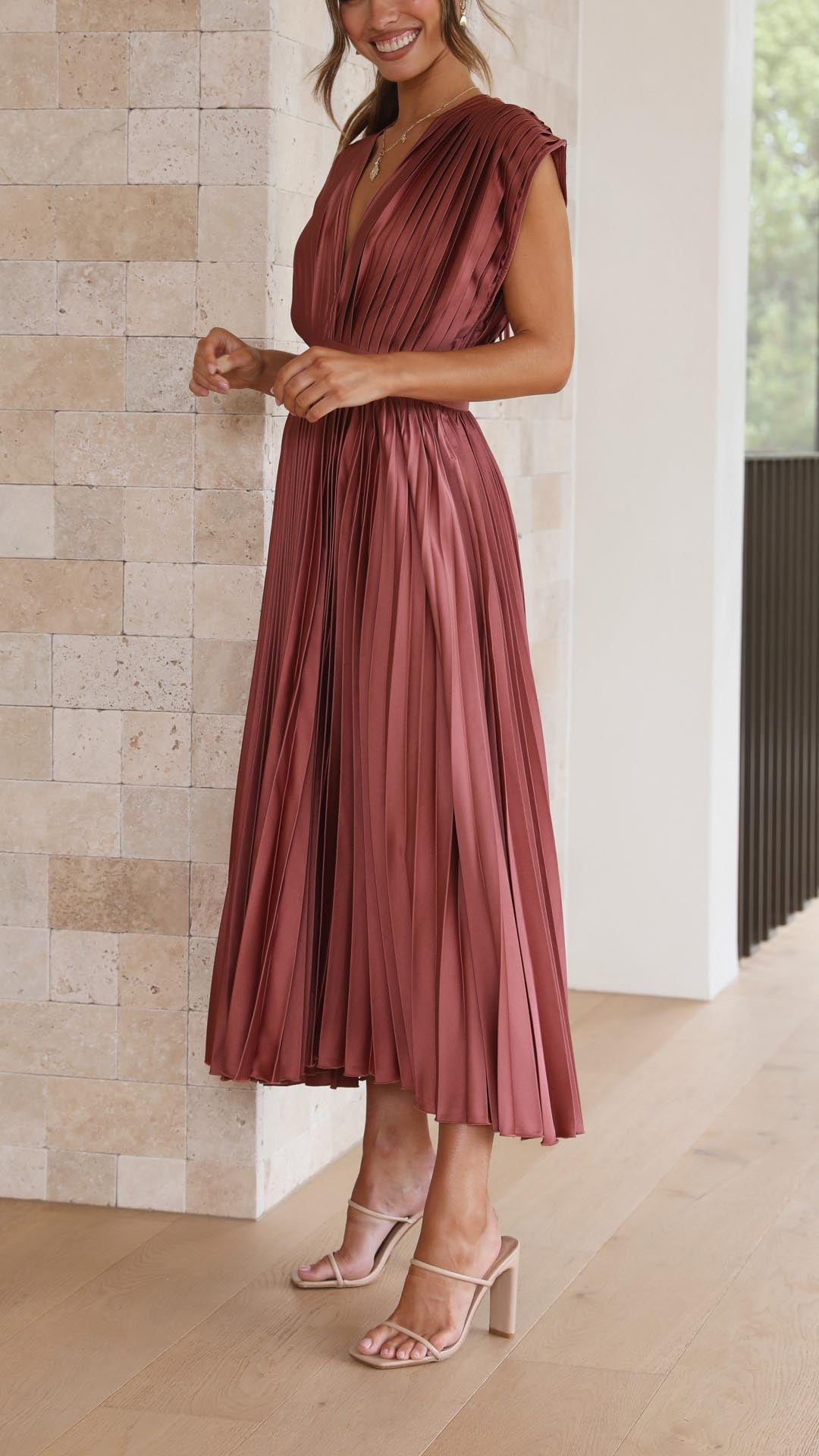 Women's Elegant Pleated V-Neck Dress | Midi